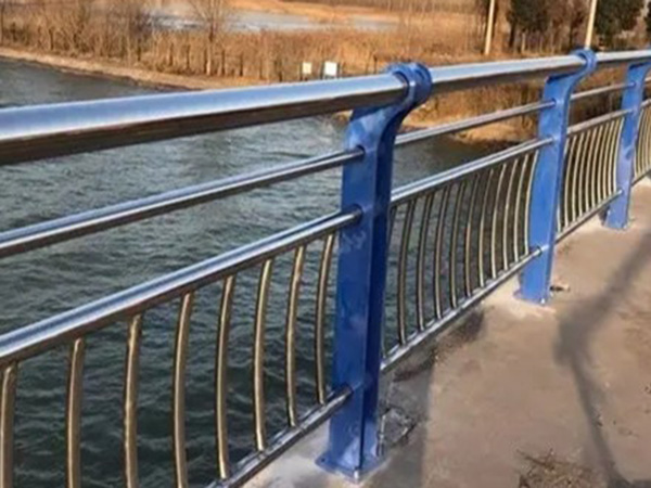 桥梁不锈钢安全防护栏